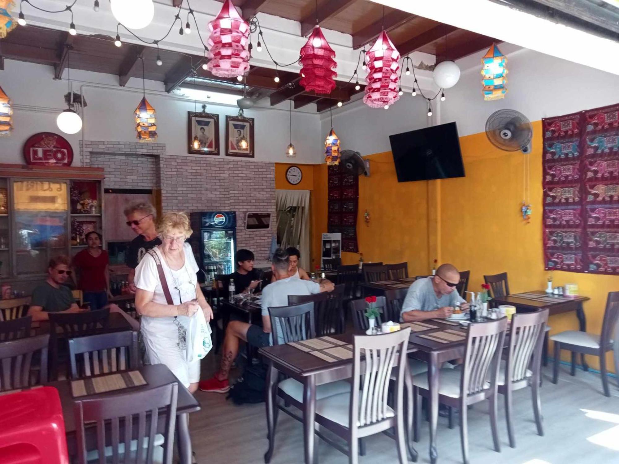 Bang Lumphu House&Bistro Apartment Bangkok Exterior photo